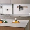 Barre aimantée artisanale Clap Design en chêne 57cm