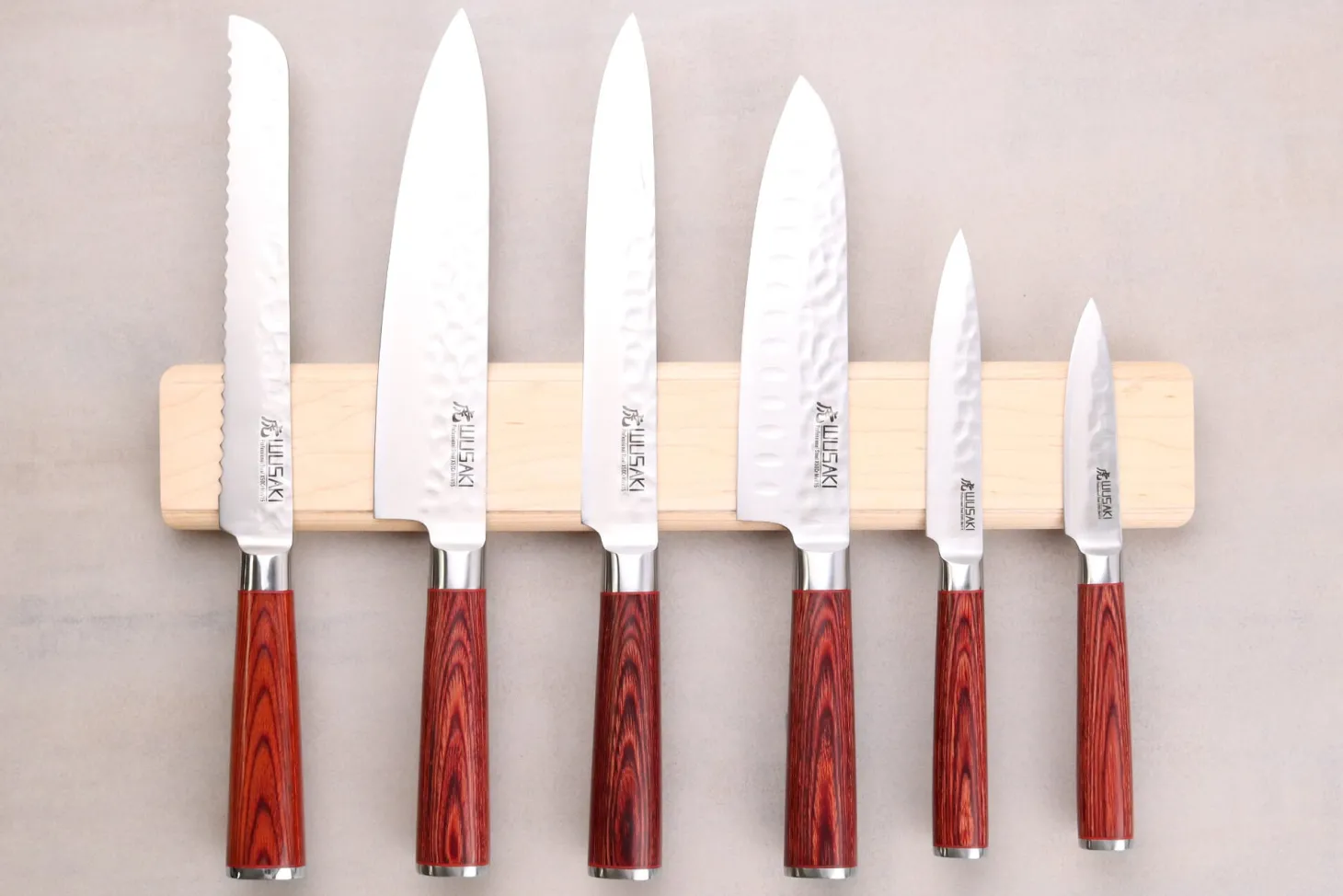 Barre aimantée en érable Guillaume Léonard pour 6 couteaux de cuisine - 40x6,5cm