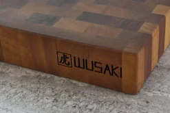 Billot de cuisine Wusaki en bois de noyer damier - 35 x 35 x 4 cm