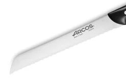 Bloc en pin 4 couteaux + 1 fusil Arcos MAITRE lames acier inox NITRUM