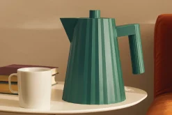 Bouilloire électrique Alessi Plissé verte design par Michele De Lucchi