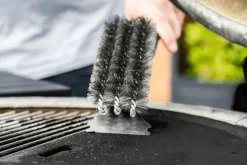 Brosse de nettoyage 3 en 1 MasterClass pour barbecue à poils en inox
