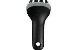 Brosse pour grille rainurée OXO avec racloir