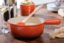 Caquelon Le Creuset 22cm en fonte émaillée Cerise