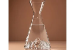 Carafe à eau Alaskan Maker Topographic Aiguille du midi en verre cristallin
