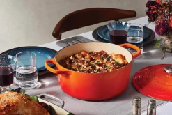 Cocotte ronde en fonte émaillée Le Creuset Signature 24cm Volcanique