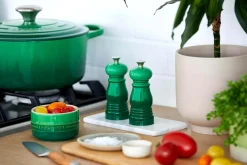 Cocotte ronde en fonte émaillée Le Creuset Signature 24cm Bambou