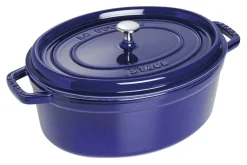 Cocotte Staub ovale en fonte émaillée bleu intense
