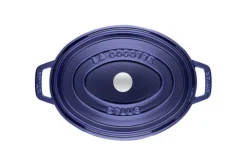 Cocotte Staub ovale en fonte émaillée bleu intense