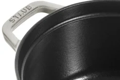 Cocotte STAUB ovale en fonte émaillée truffe blanche