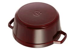 Cocotte Staub ronde en fonte émaillée grenadine