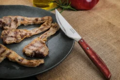 Coffret de 6 couteaux à steak/pizza Arcos lame dentelée 11cm manche en bois de peuplier rouge