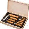 Coffret en bois 10 couteaux Opinel Tradition Carbone manches hêtre
