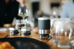 Coffret moulin à poivre Peugeot Maestro U'Select avec 3 réservoirs