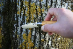 Coffret Opinel Luxe n°8 lame 8,5cm manche en olivier + étui