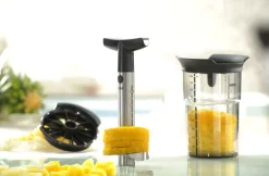 Coupe-ananas + trancheur + gobelet Gefu Professional Plus