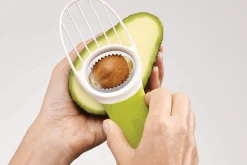 Coupe avocat 3 en 1 Joseph Joseph GoAvocado en acier inoxydable et polymère