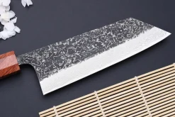 Couteau bunka 16,5cm japonais artisanal Masashi Yamamoto SLD Kuro damas