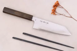 Couteau bunka 16,5cm japonais artisanal Sakai Kikumori TS10 en chêne noir