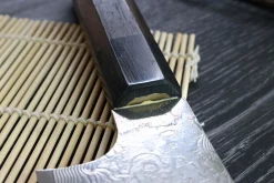 Couteau bunka japonais artisanal Takeshi Saji R2 Damas 18cm