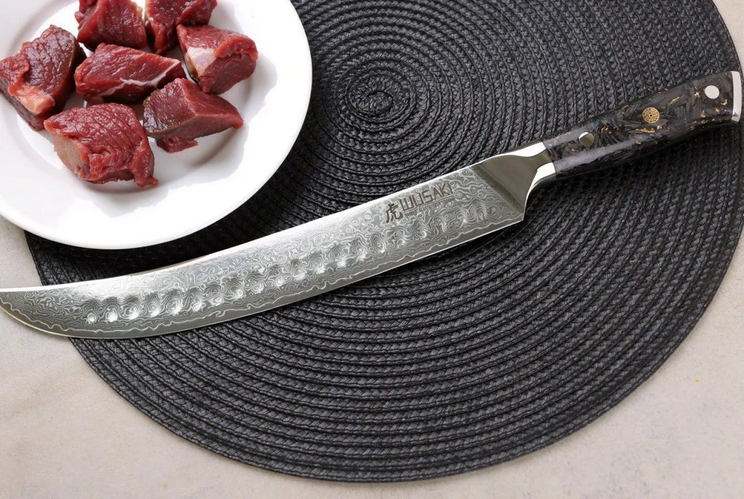 Couteau à découper Wusaki Sakin Damas 10Cr 25cm manche en fibre de carbone et feuille d'or
