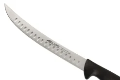 Couteau de boucher courbé Arcos 2900 lame alvéolée 25cm