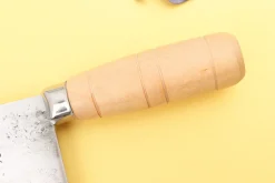 Couteau de chef chinois artisanal japonais 17cm Hatsukokoro Sentan Migaki en érable