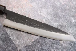Couteau de chef 21cm japonais artisanal Yuzo Black SLD ébène et cognassier