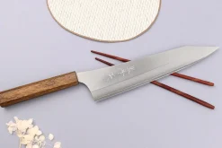 Couteau de chef 24cm japonais artisanal Yu Kurosaki Gekko San Maï