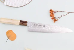 Couteau de chef 21cm japonais artisanal Toshitaka Suminagashi SG2 Damas
