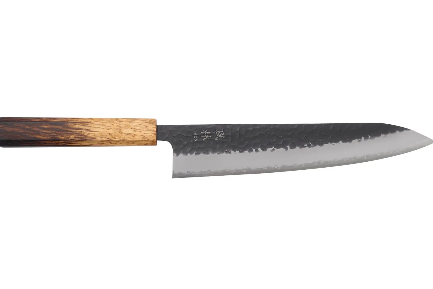 Couteau de chef 24cm japonais artisanal Yuzo Black AS chêne brûlé