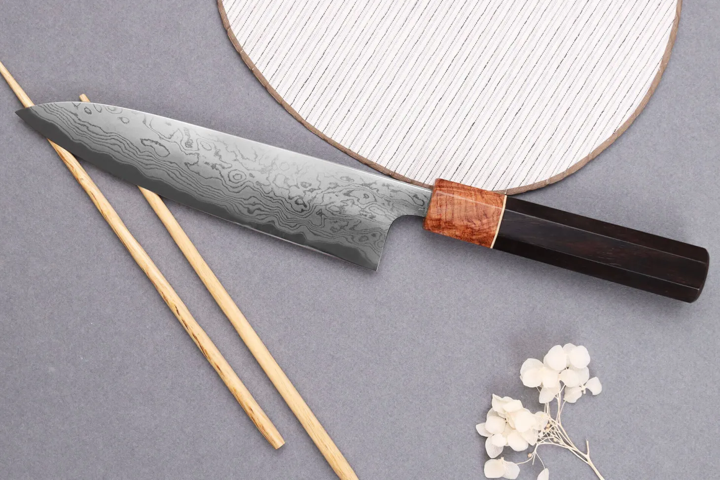 Couteau de chef 18cm japonais artisanal Toshihiro Wakui Aogami 2 damas laminé