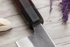 Couteau de chef 21cm japonais artisanal Toshihiro Wakui Shirogami 2 San Maï nashiji