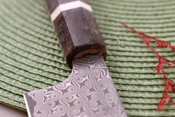 Couteau de chef 23cm japonais artisanal Nigara Hamono Anmon Damascus SG2