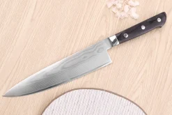 Couteau de chef 20cm japonais Satake Cutlery damas 69 couches
