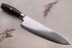 Couteau de chef 20cm Wusaki Fujiko Black 10CR