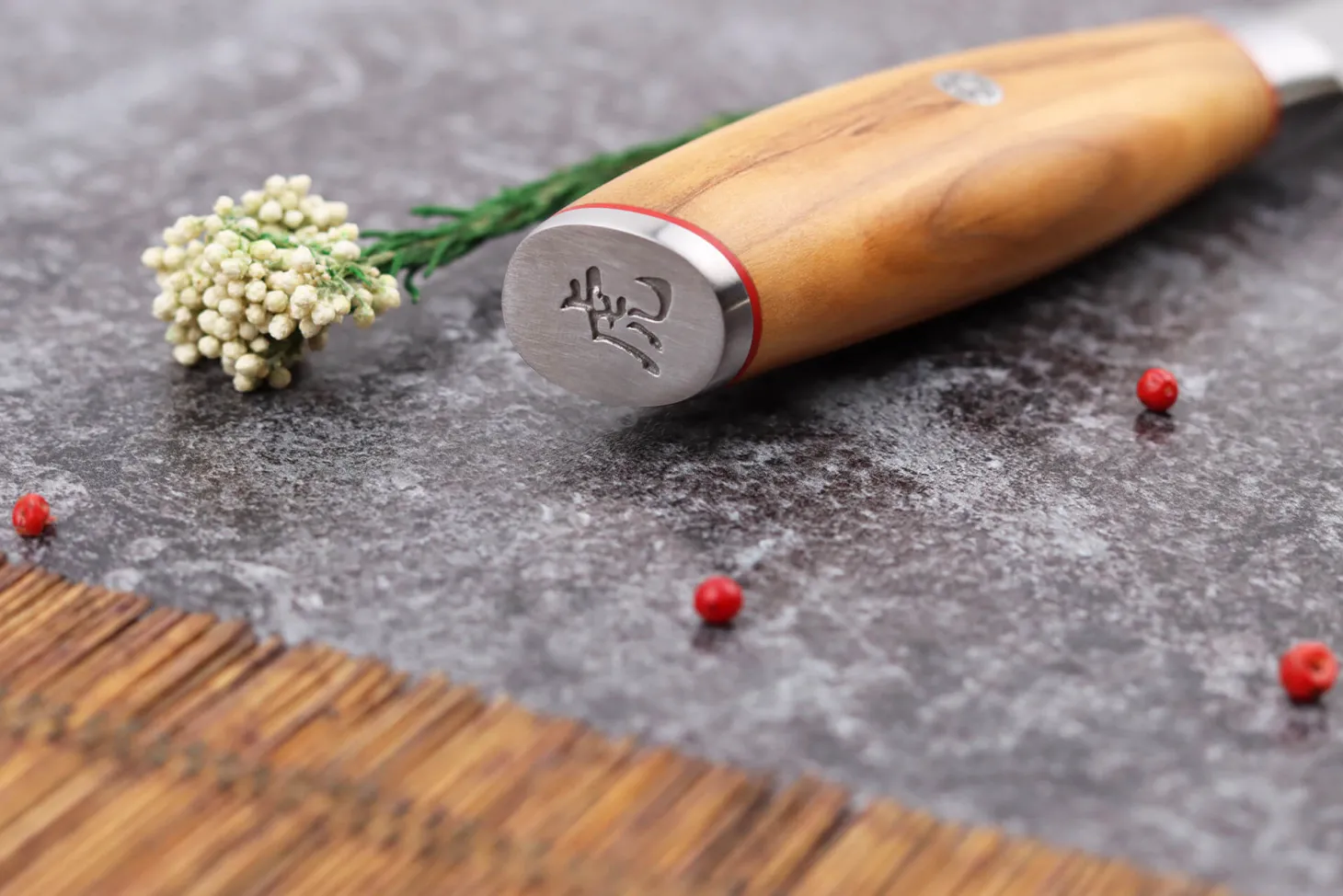 Couteau de chef 20cm Wusaki Fujiko 10CR damas