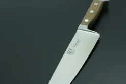 Couteau de chef Güde Alpha Chêne 21cm en acier forgé