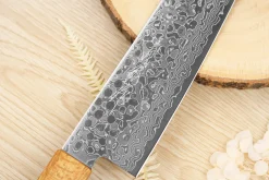 Couteau de chef japonais artisanal Yoshihiro ZAD lame damassée 21cm