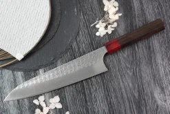Couteau de chef japonais artisanal Yoshimi Kato Minamo SG2 Tsuchime 21cm