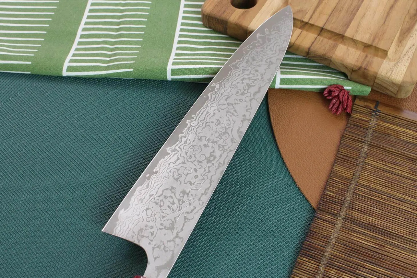 Couteau de chef japonais artisanal Masakage Kiri 27cm damas 49 couches