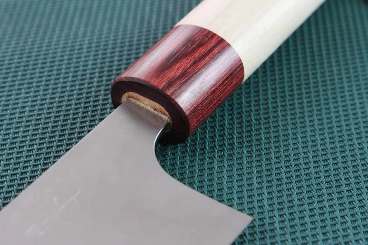 Couteau de chef japonais artisanal Masakage Kiri 27cm damas 49 couches