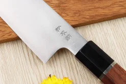 Couteau de chef kiritsuke 21cm japonais artisanal Sukenari SG2 San Maï manche en bois de rose