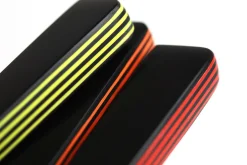 Couteau de table GÜDE Universel 10cm micro-denté manche noir/orange