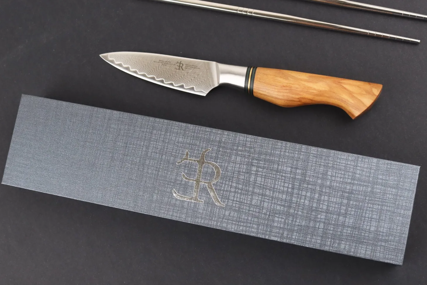 Couteau d'office 9,5cm Ryda Knives ST650 Damas et manche en olivier