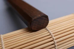 Couteau d'office japonais artisanal Wusaki Unagi AUS10 damas 8cm manche chêne