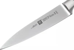 Couteau d'office Zwilling Professional "S" 10cm forgé en acier inoxydable