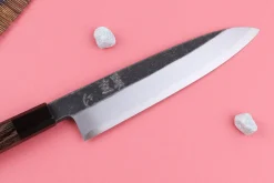Couteau gyuto asymétrique 21cm japonais artisanal Hatsukokoro Shirasagi manche en wengé