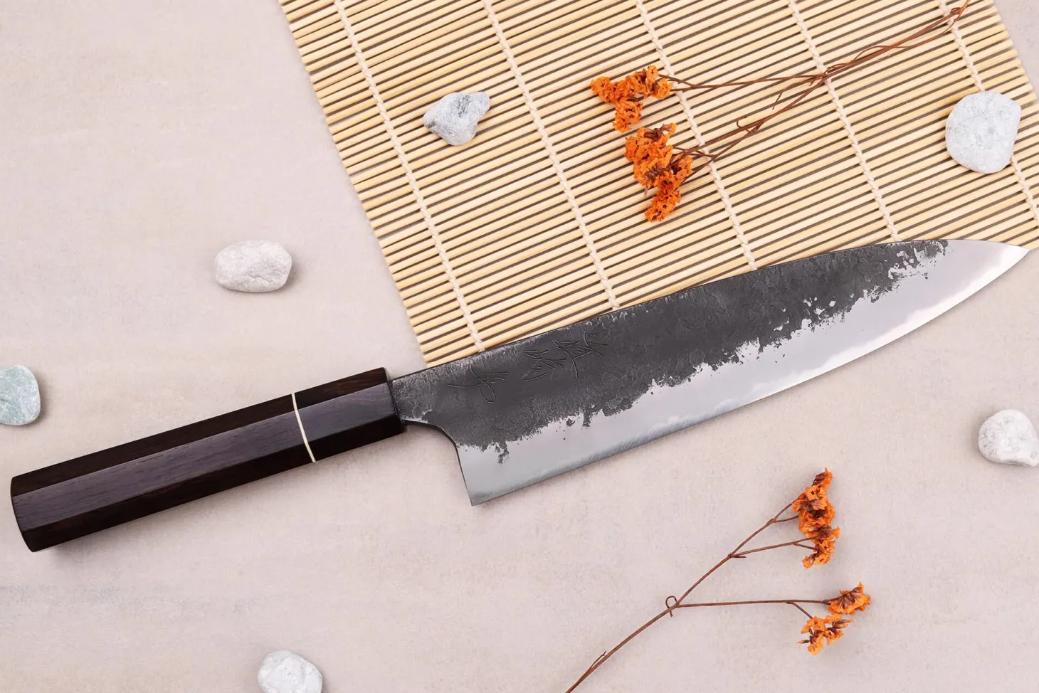 Couteau gyuto 21cm japonais artisanal Naoki Mazaki WS2 Black Nashiji