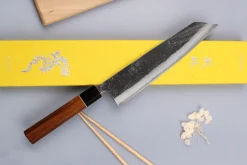 Couteau kiritsuke 24cm japonais artisanal Yuzo Black Nashiji